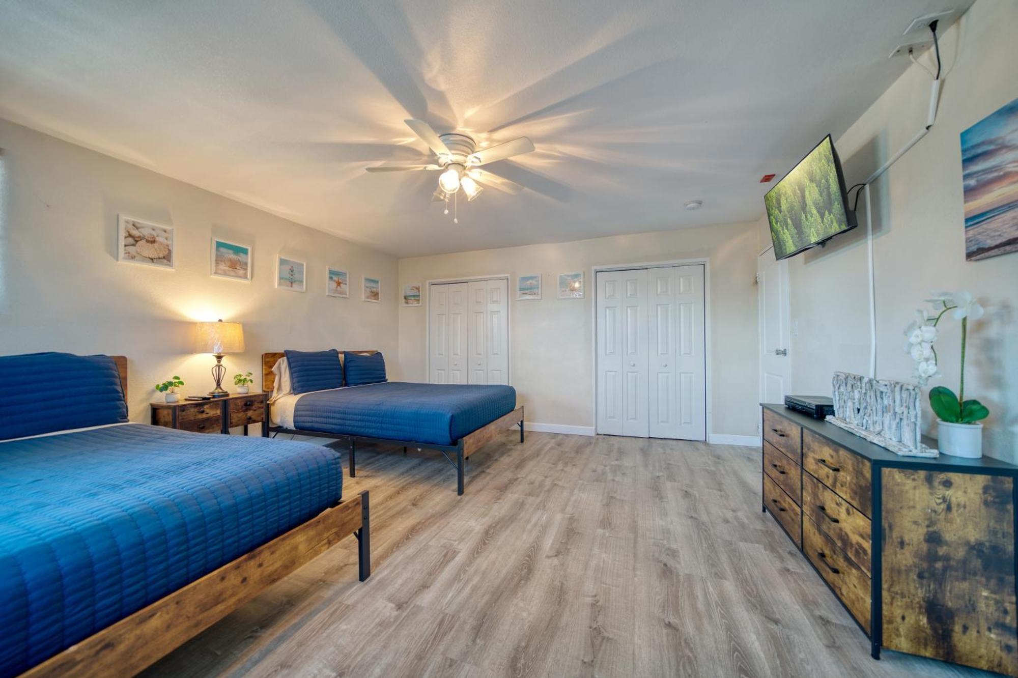 Camelot Beach Suites Клиъруотър Бийч Екстериор снимка